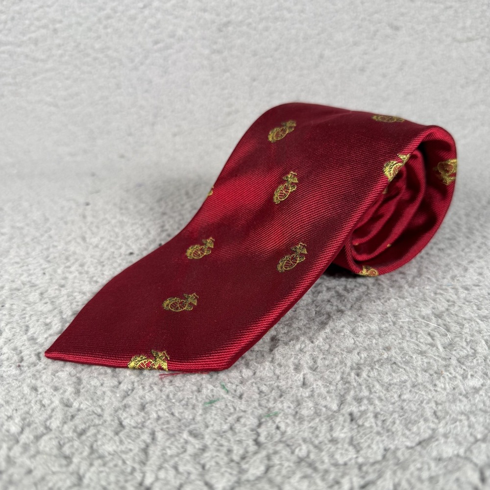 Ben Silver Charleston USMC Crest All Over Tie Red W 3.25 L 58 100% Silk Logo